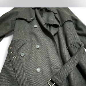 Dolce & Gabbana Luxury Wool Trench Coat – Timeless Italian Elegance